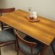 Table en palissandre, design danois, années 1970, production : Danemark