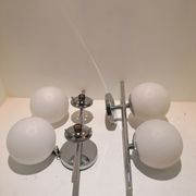 2 appliques double chromée et verre opalin 1960