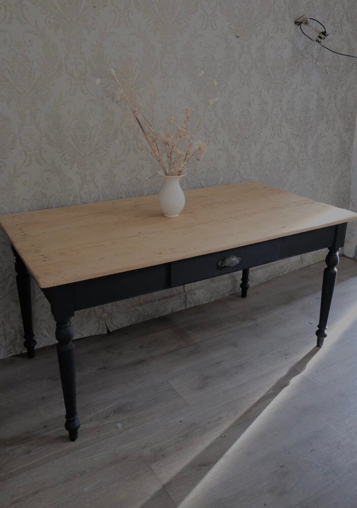 Old table
