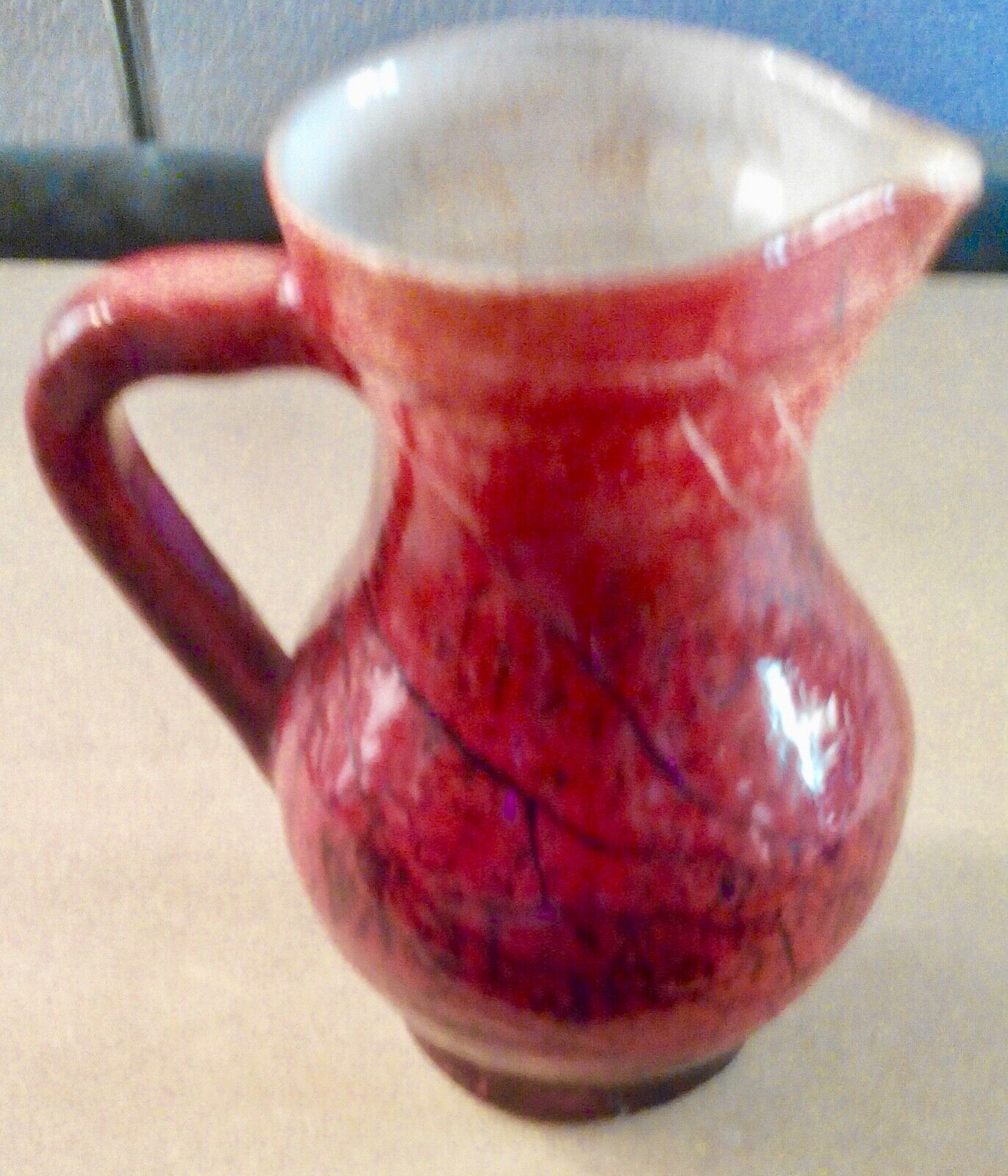 ceramic pitcher sign accolay