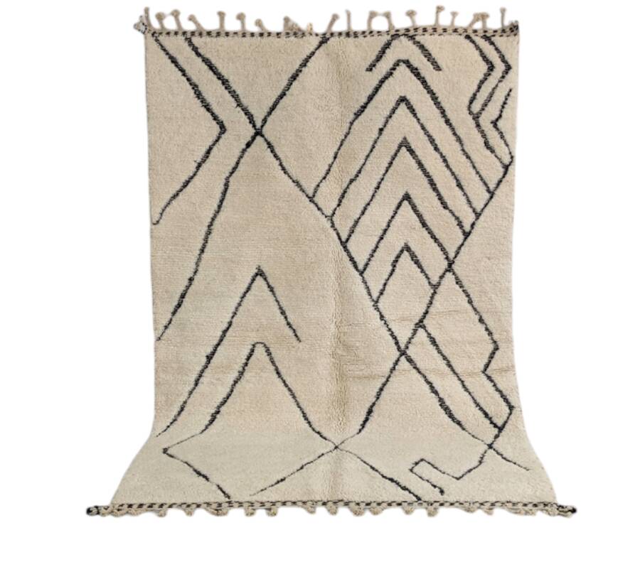 Traditional handmade beni ouarin rug size 150 x 250 cm