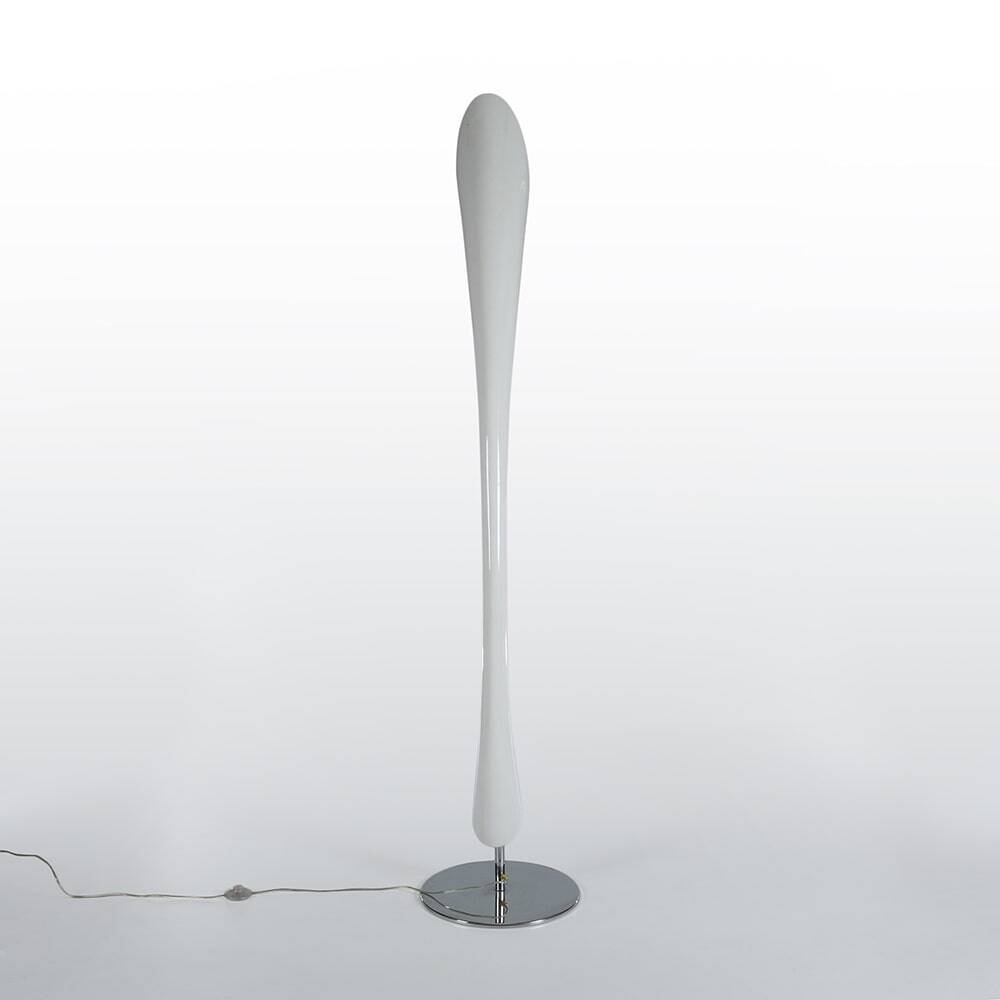White Original Mantra M0925 Pop Floor Lamp 3 Light