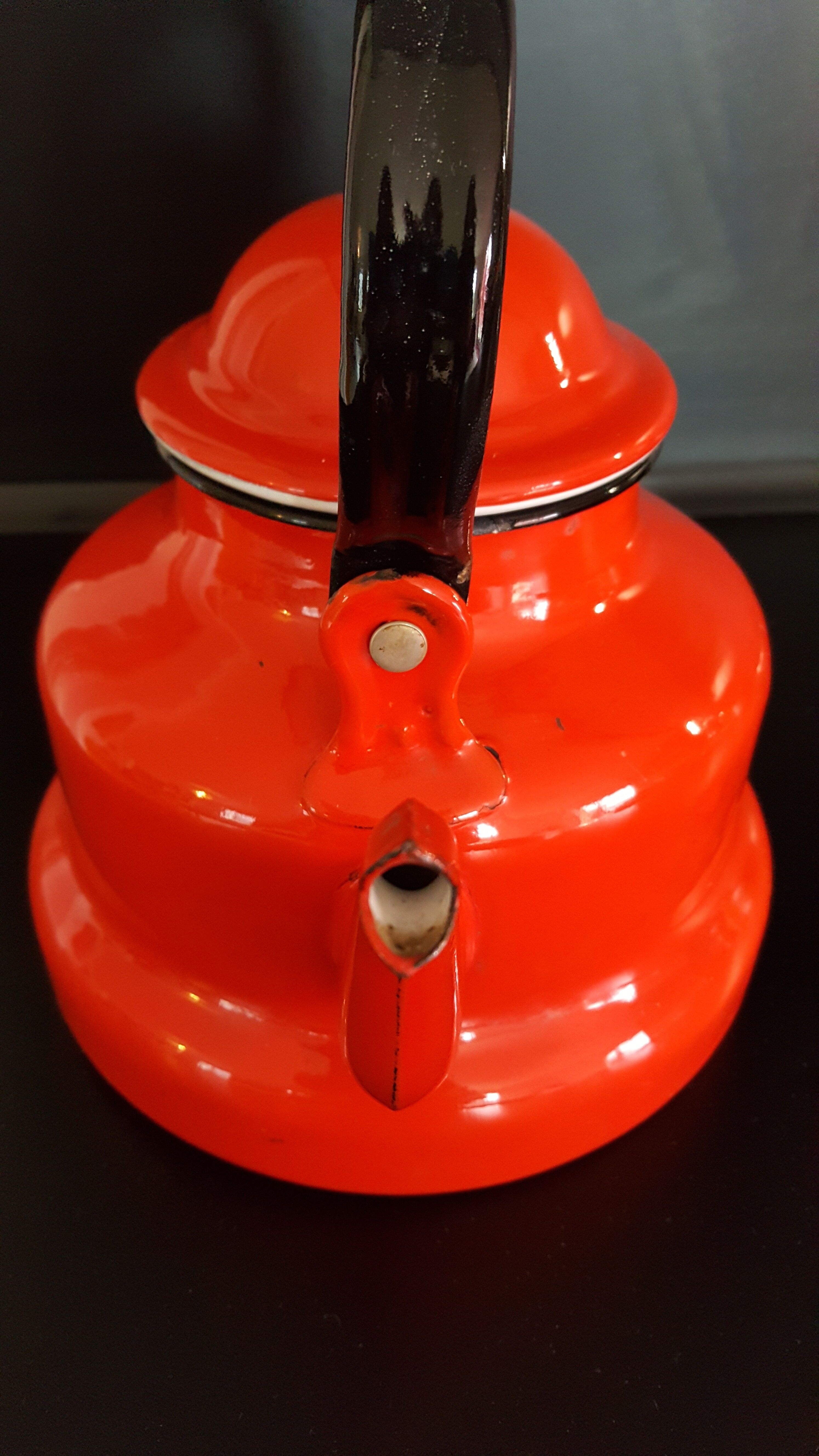 Red japy teapot