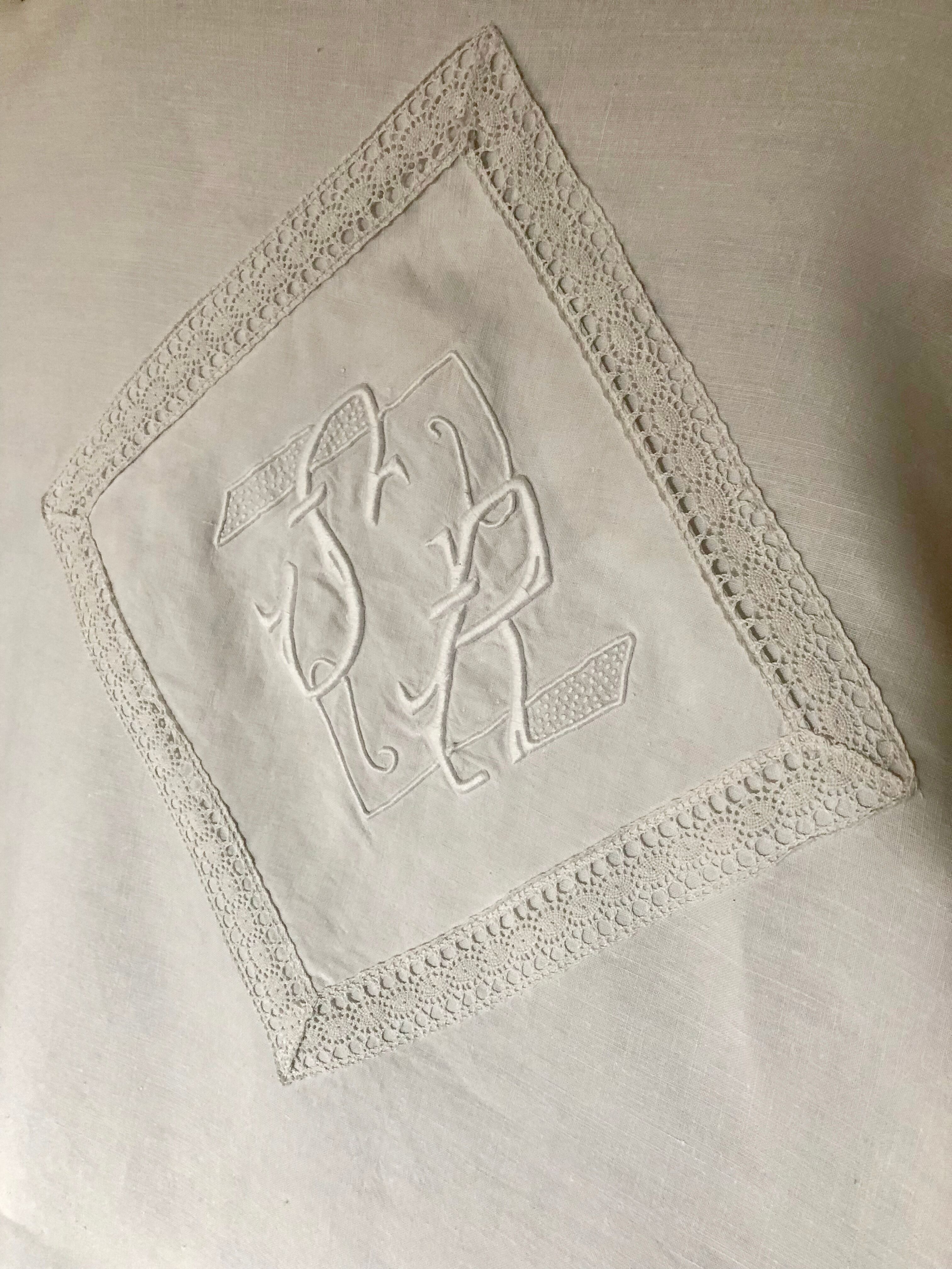 Antique linen, tablecloth, central monogram SR