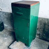 Meuble d'atelier vert
