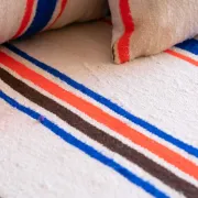 Canapé marocain – canapé rayé avec coussins et housses zippées