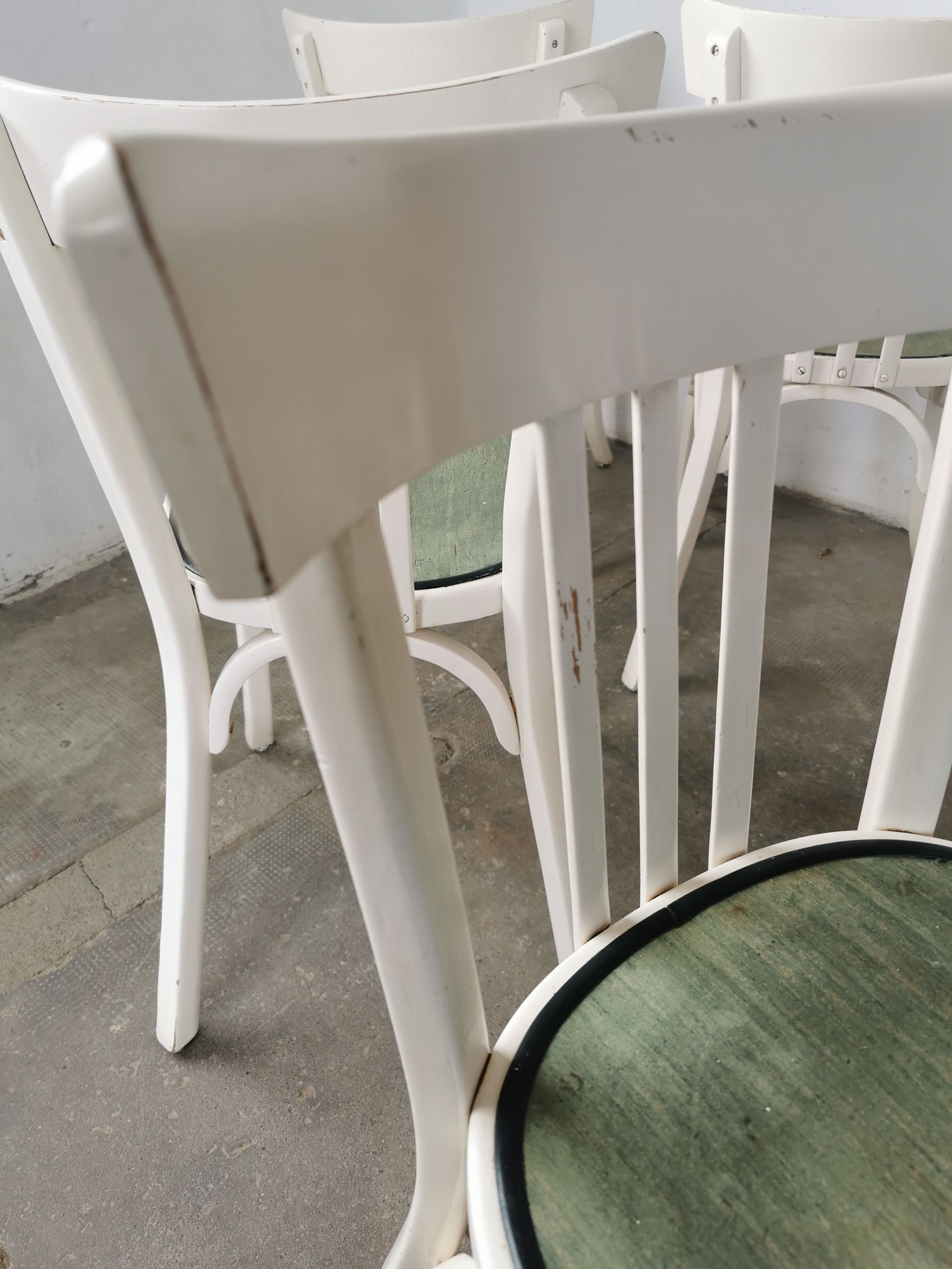 Set de 6 chaises bistrot blanches