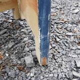 Wooden screen painted hand decorating birds