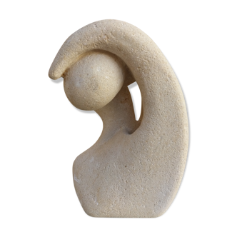 Light stone carved to Albert Tormos