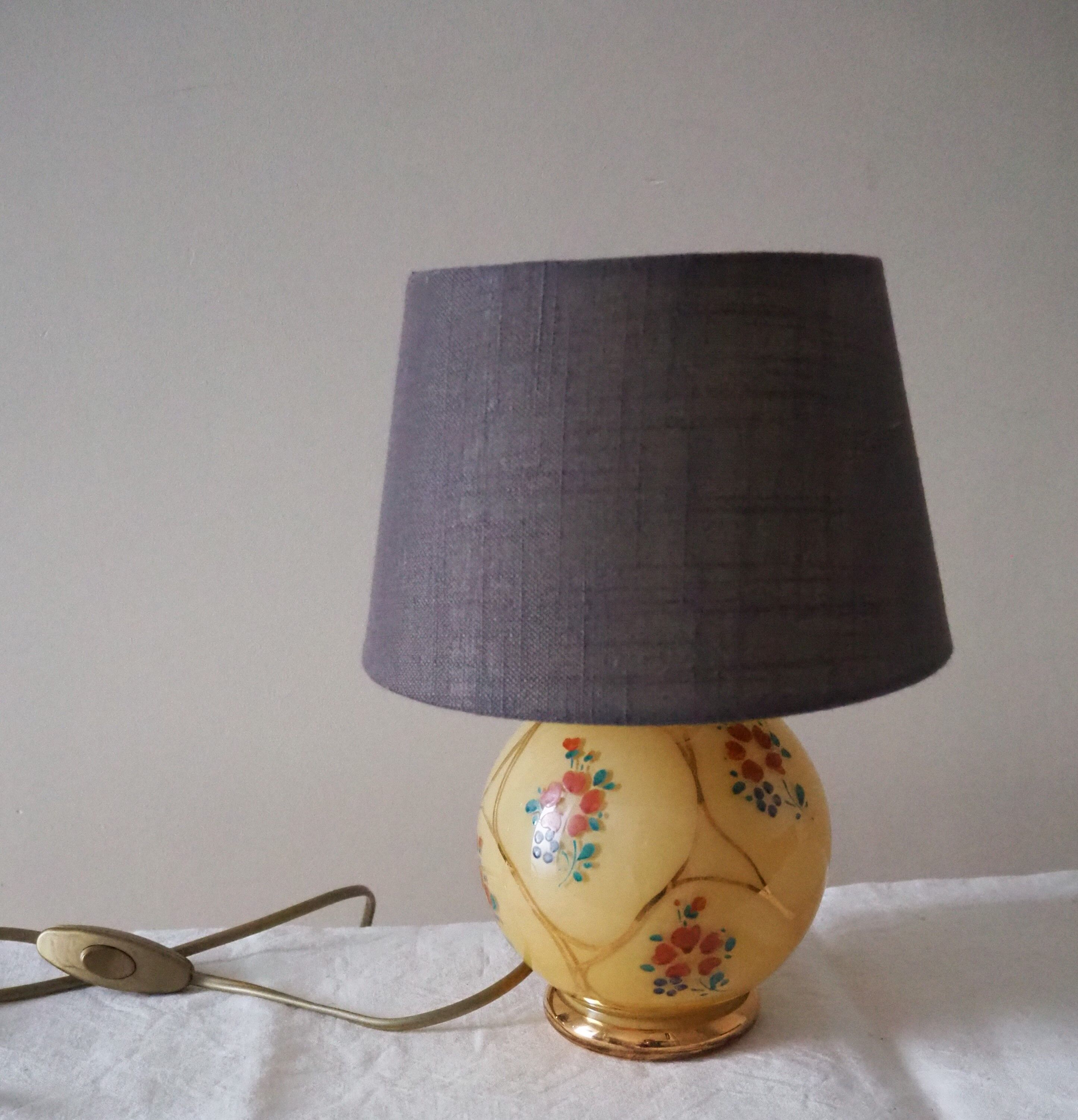 Old lamp foot ball to pose / table / bedside / side glass – floral print