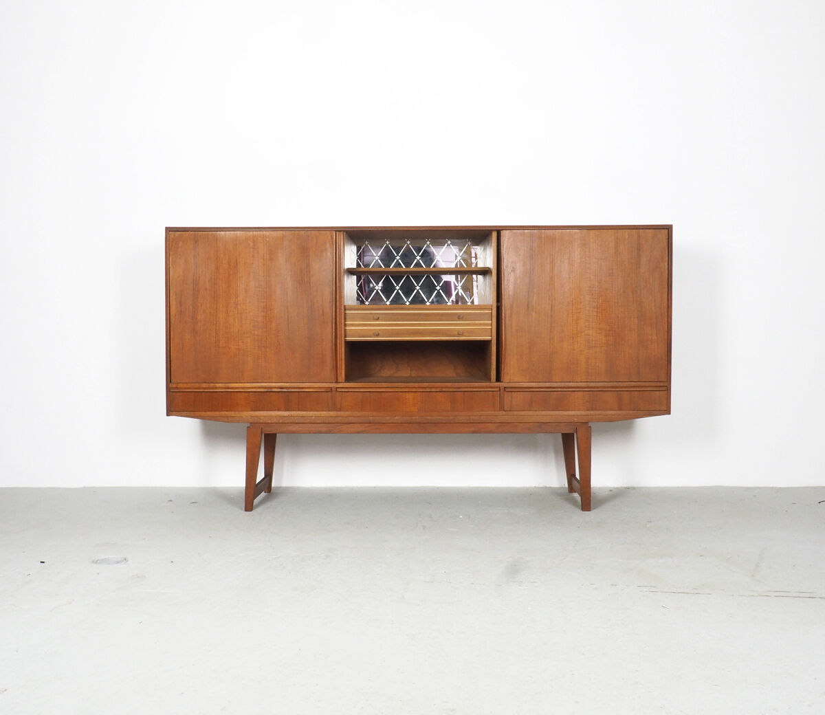 Danish teak sideboard with sliding doors, 1960