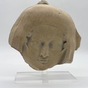 Masque de femme XIVe – reproduction musée du Louvre