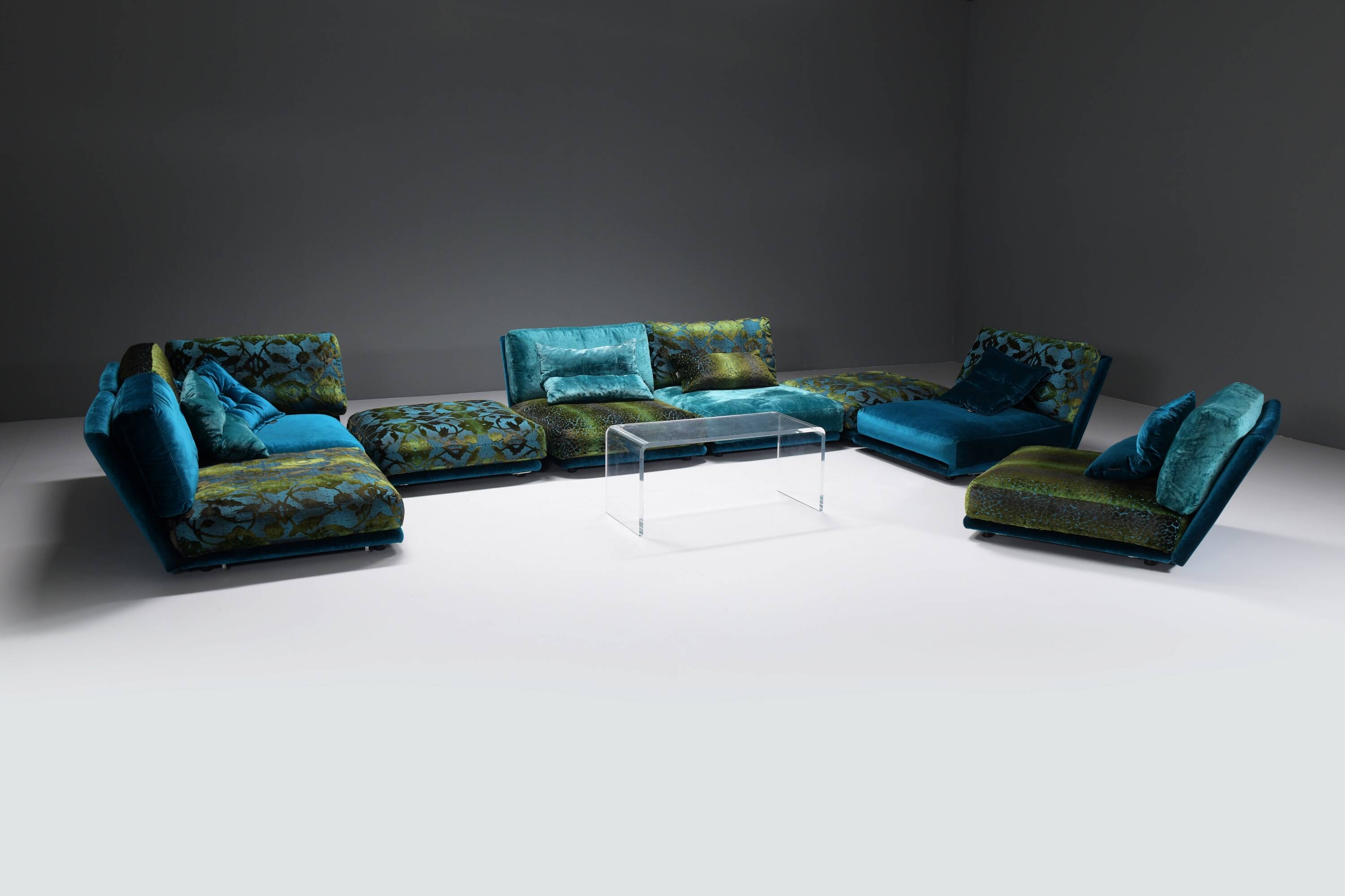 Stunning NAPALI 126 modular velvet sofa by the Bretz Brothers for Bretz Germany