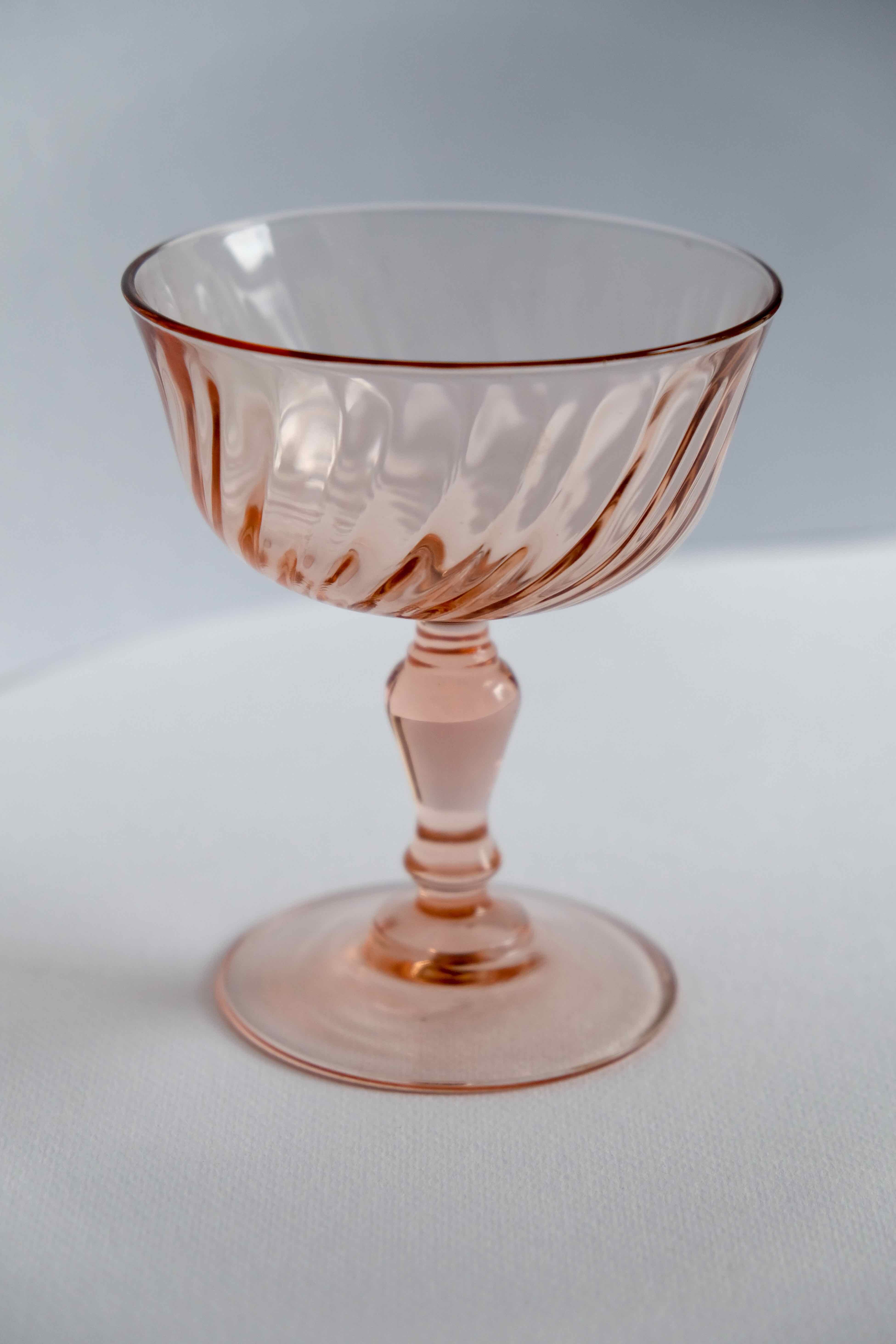 Set of 6 cups champagne rose vintage Rosaline pink swirl glass Arcoroc Luminarc France