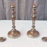PAIRE DE BOUGEOIRS ANCIENS