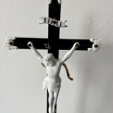 Napoleon 3 crucifix porcelain and wood