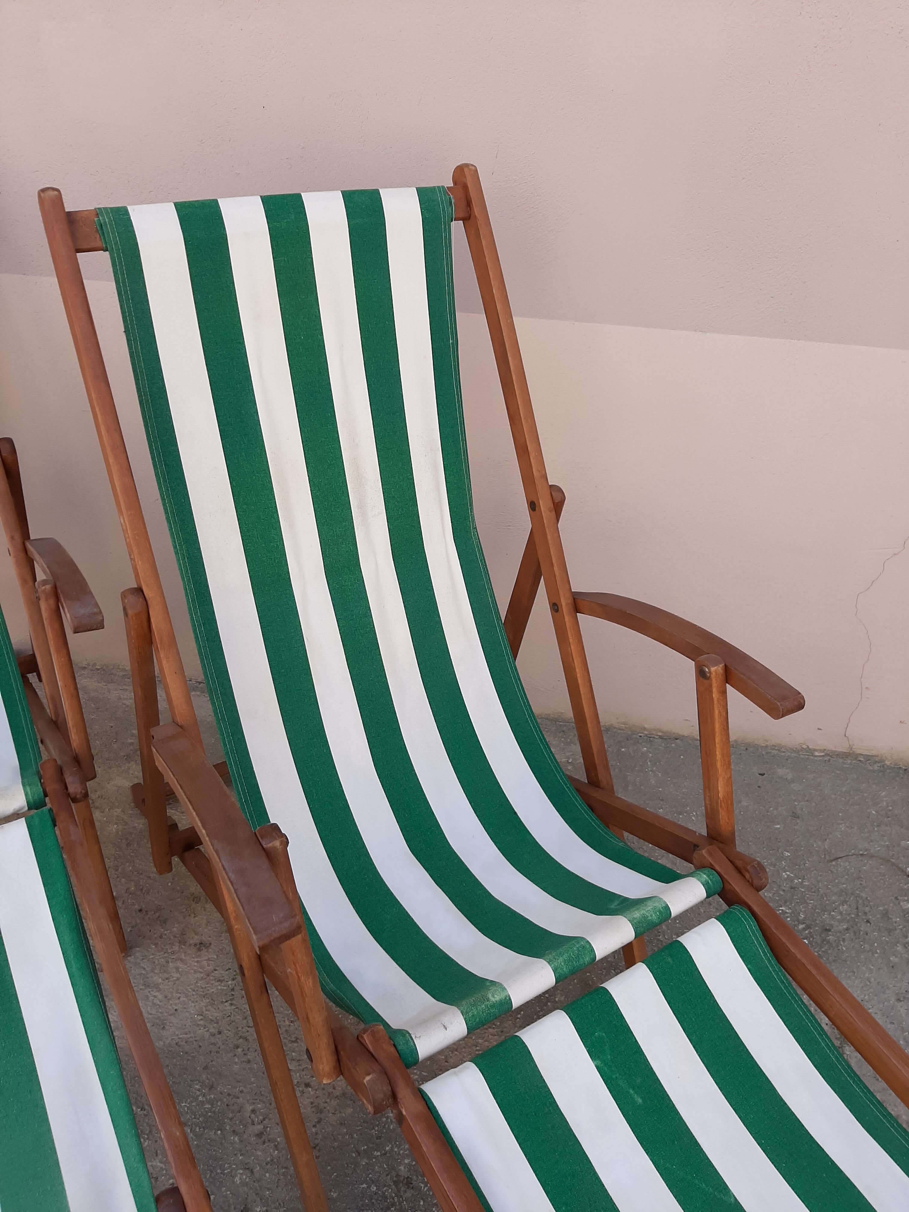 Pair of Chilean vintage sunbeds