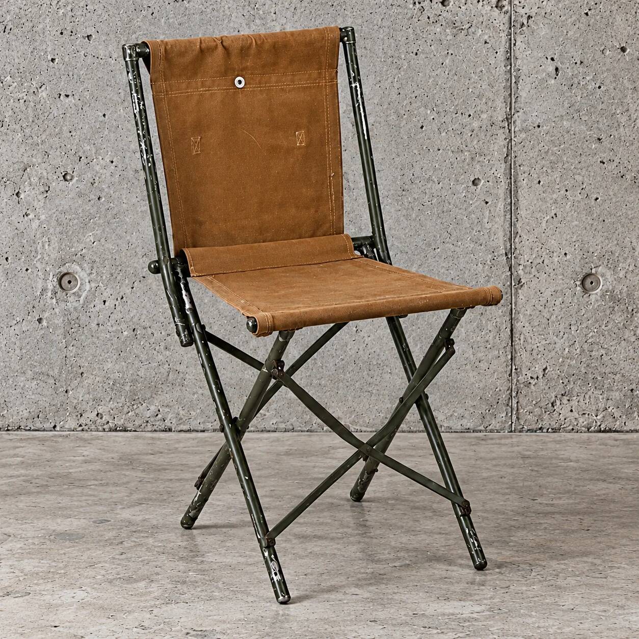 2 x English army folding chairs / canvas fabric / 1950s