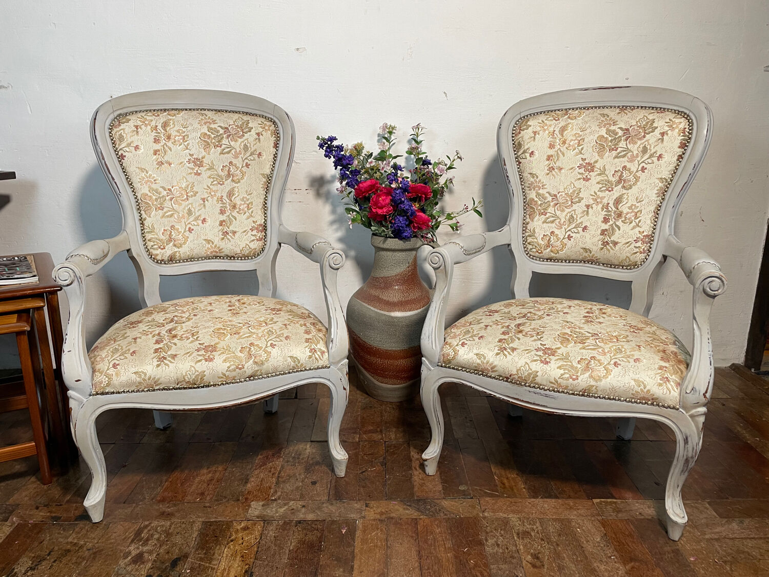 Pair of armchairs