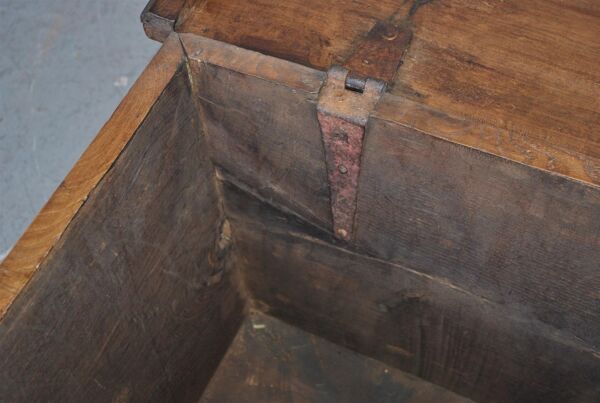 Banc coffre en chêne fin XIXème