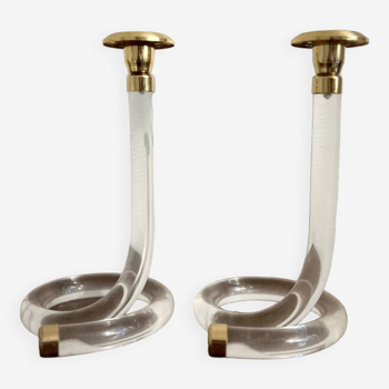 Pair of modern Dorothy Thorpe candlesticks in lucite, 1970s