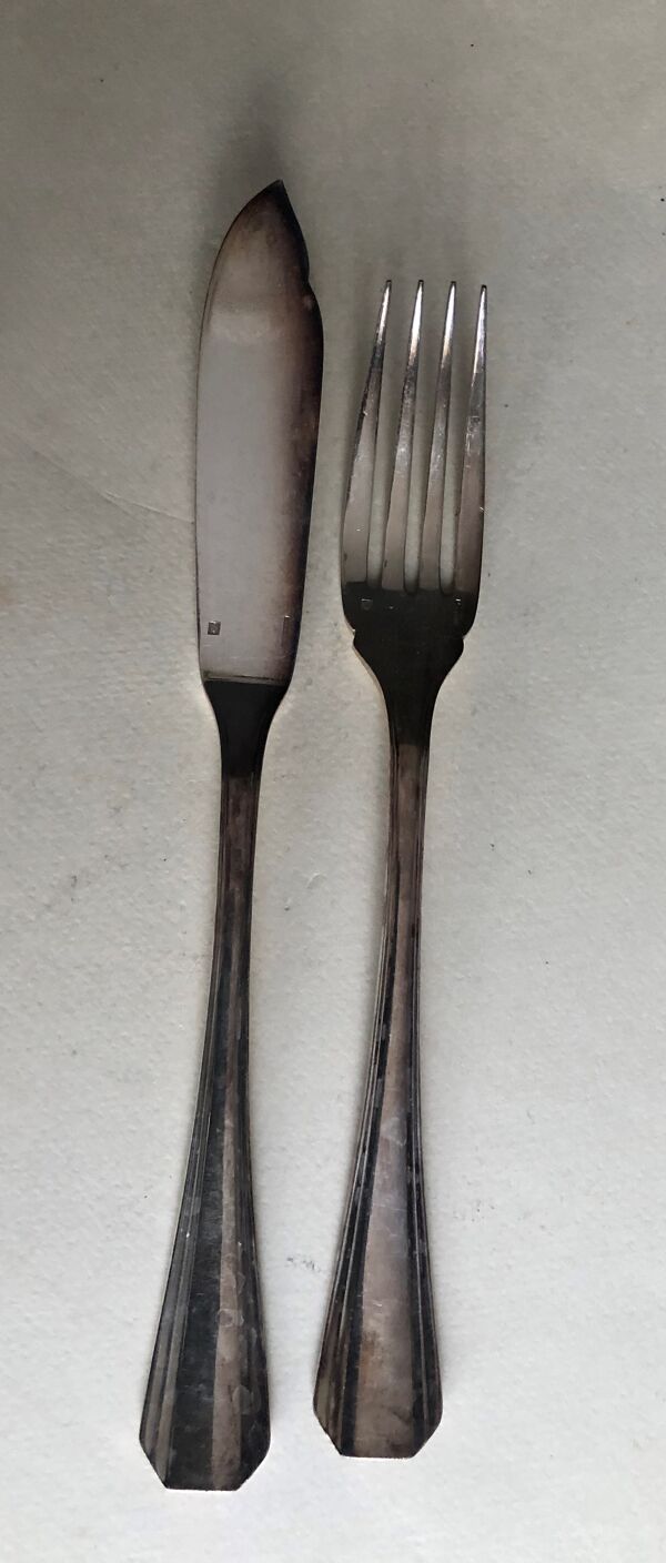 Ménagère Christofle en métal argenté modèle Boréal (132 pièces)