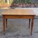 Louis Philippe desk in solid oak from the 19th century.