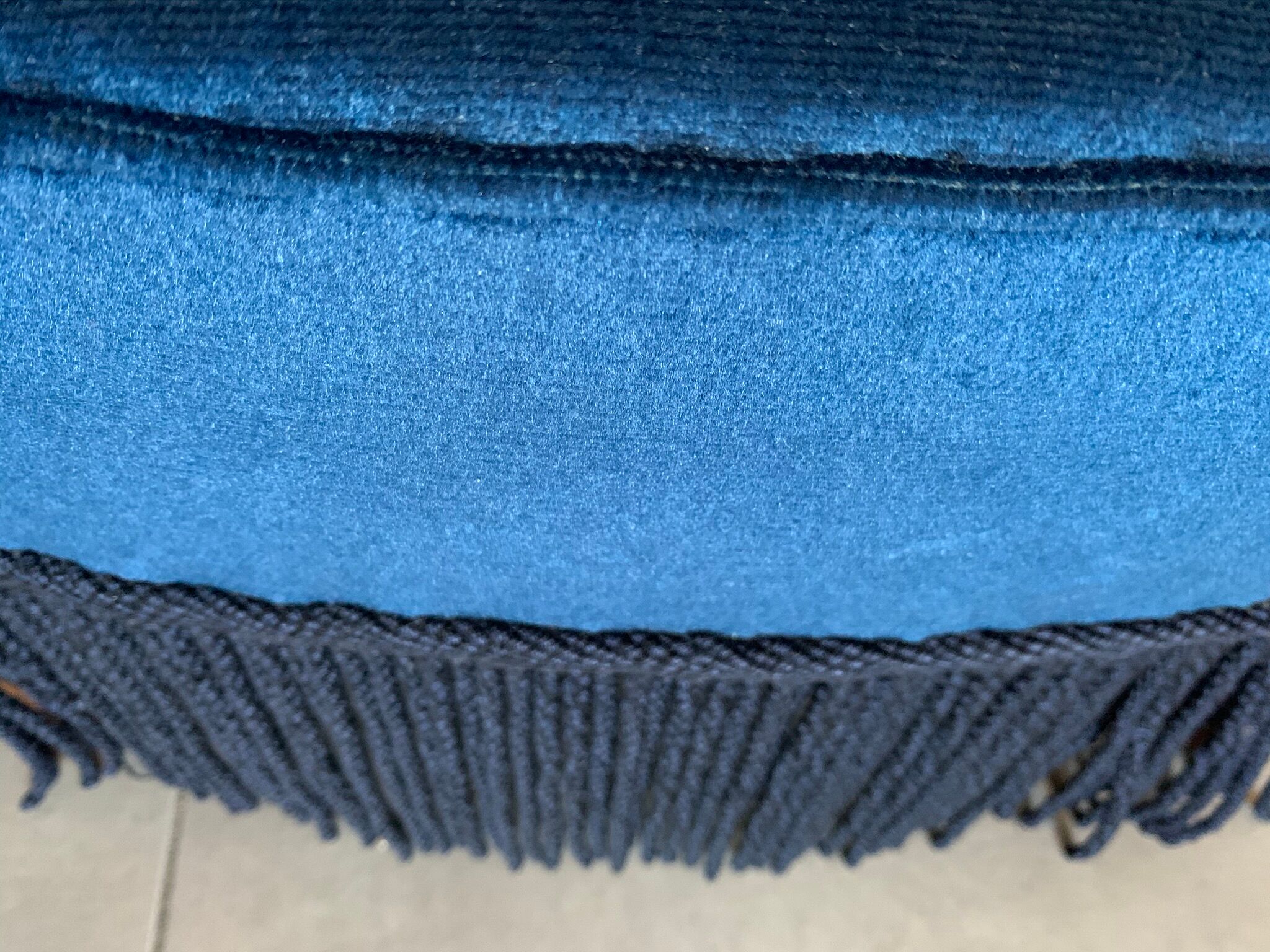 Blue velvet toad armchair