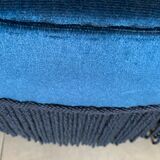 Fauteuil crapaud en velours bleu
