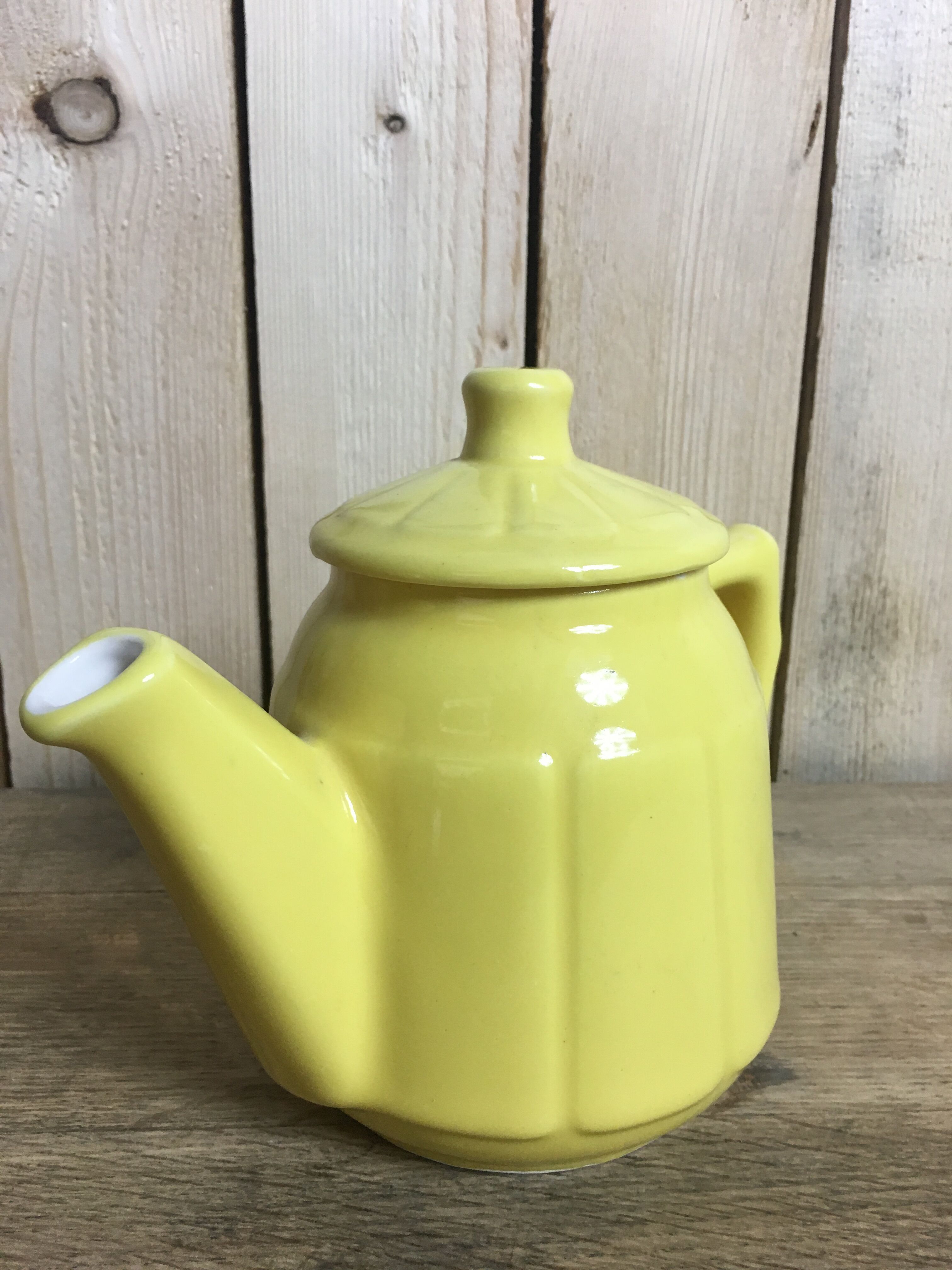 Vintage teapot digoin