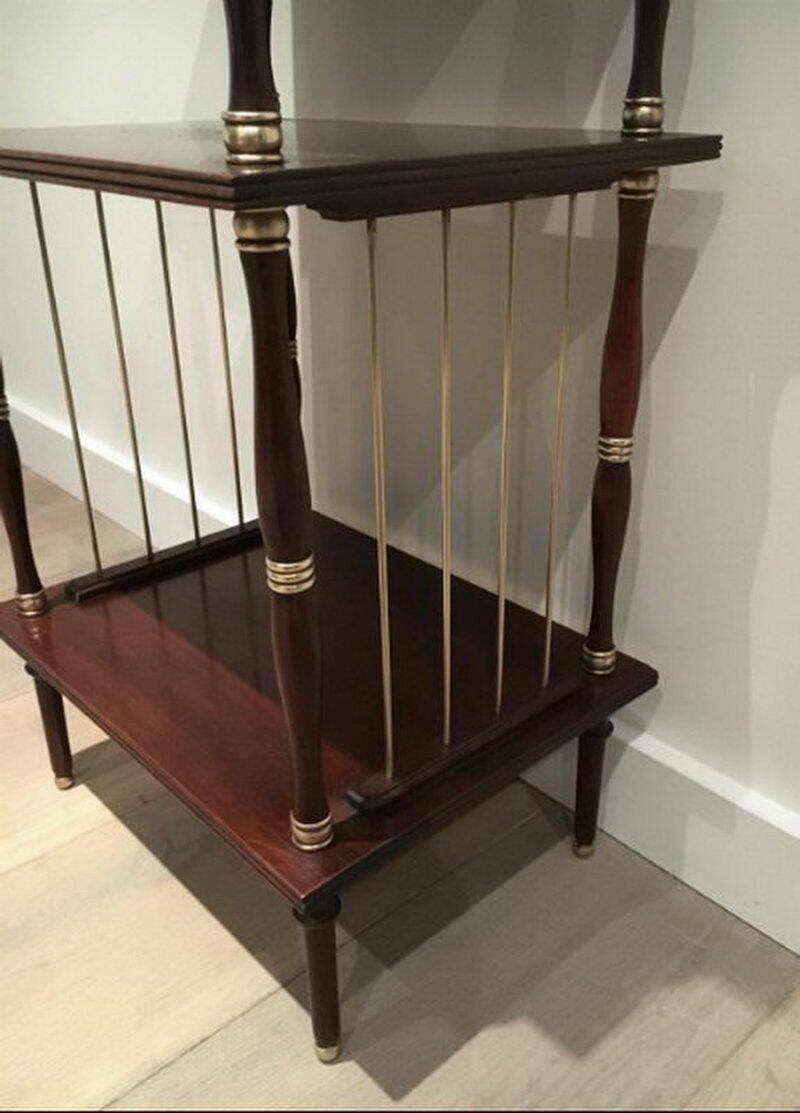 Table d'appoint en acajou, cuir et laiton