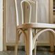 Chaise bistrot en hêtre cintré blanc