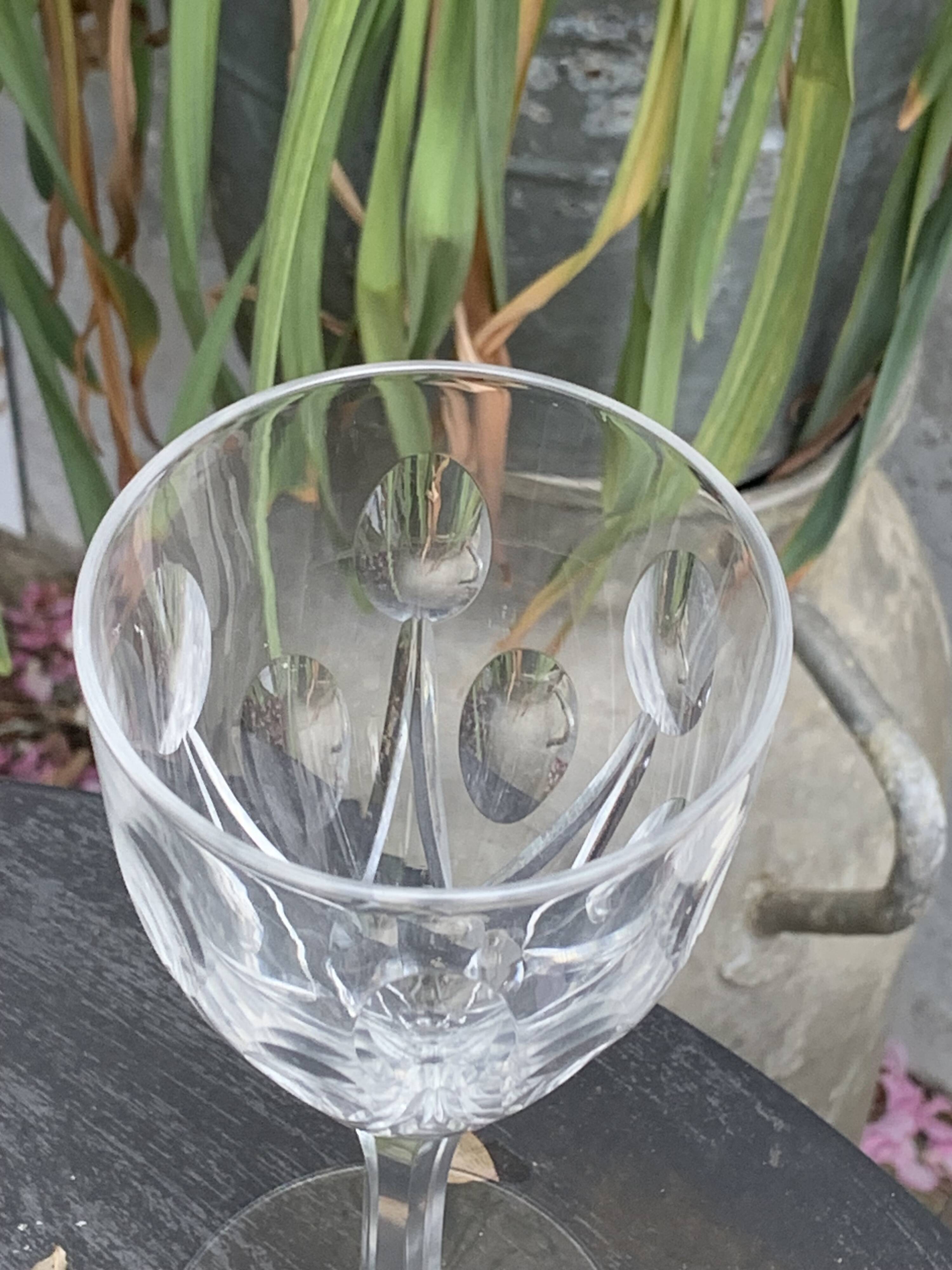 6 large old-cut crystal wine glasses, magnificent patterns