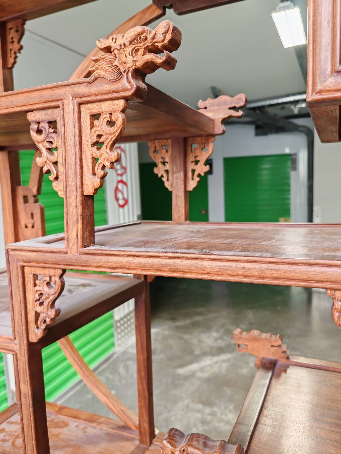 Bibliothèque chinoise Collectible Décorative en bois exotique