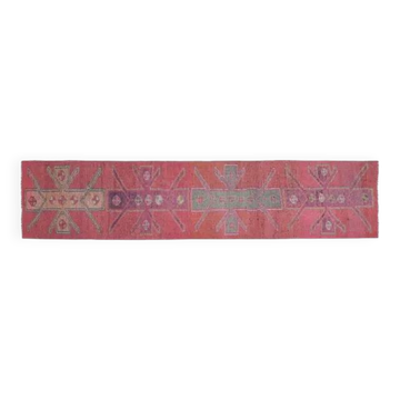 Tapis couloir vintage turc fait main en laine et coton rose des années 1970 76x344