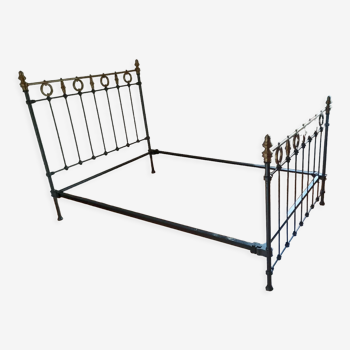 Vintage metal and brass bed