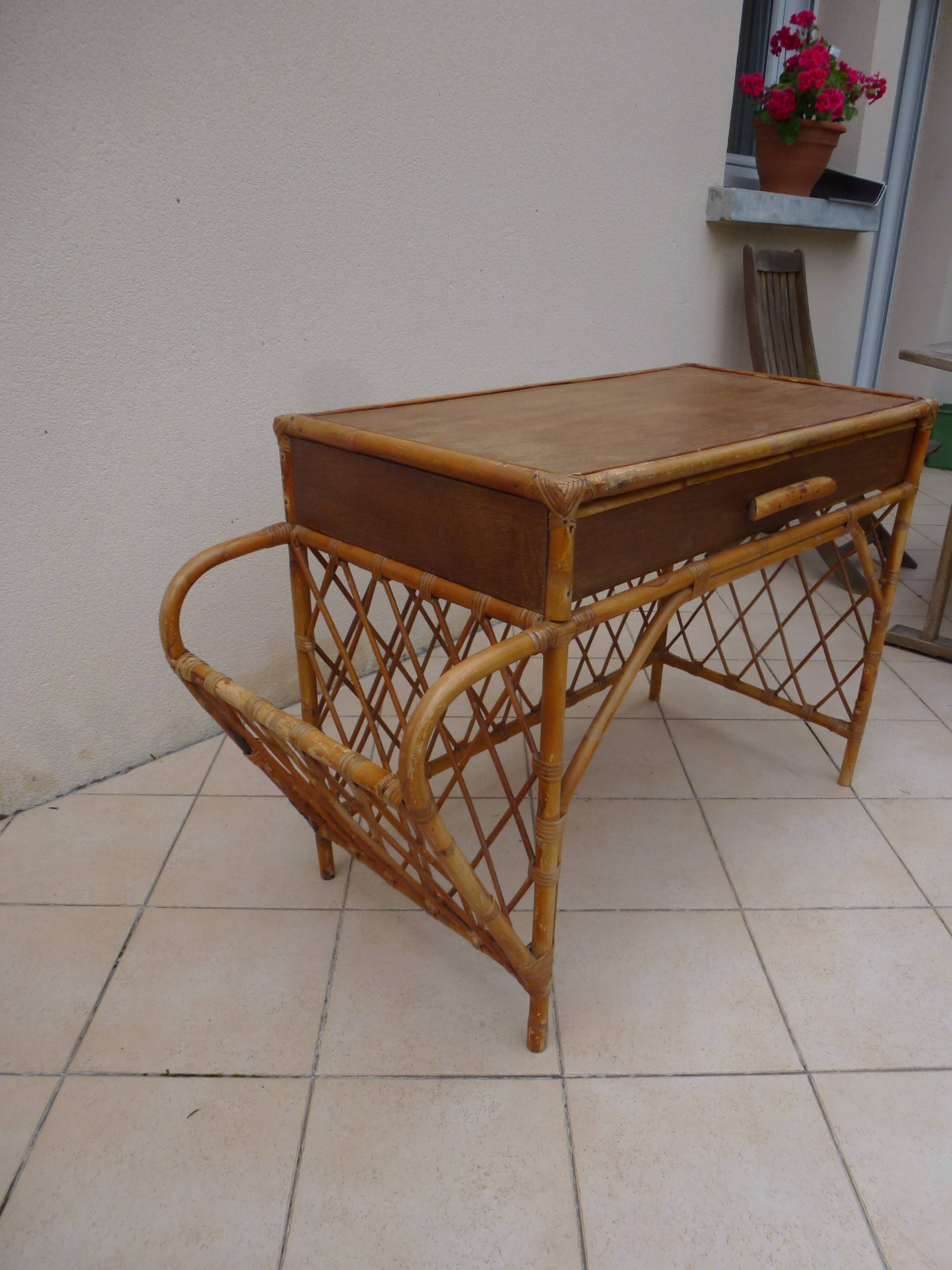 Rattan desk