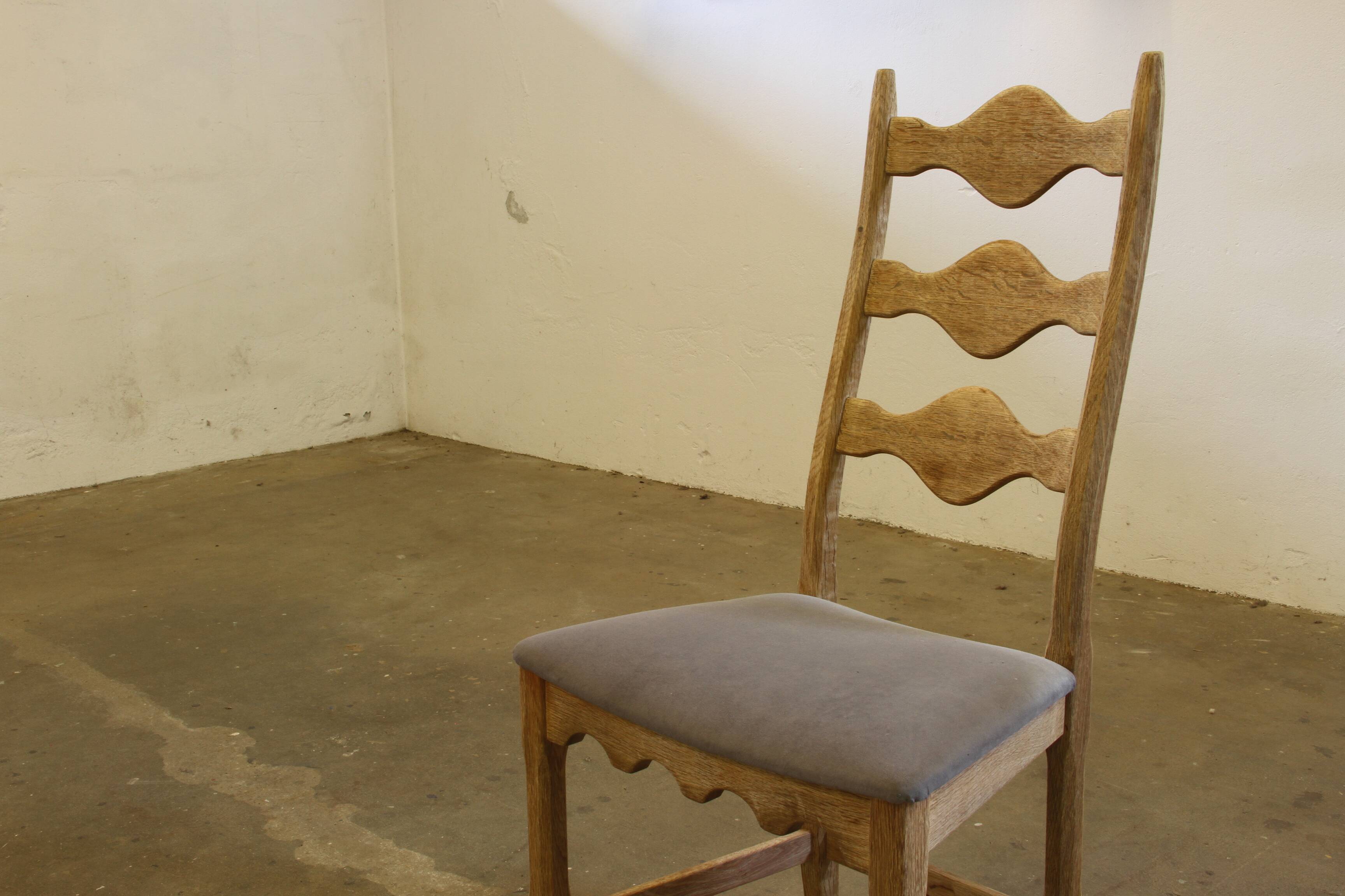 Chaises en chêne à dossier haut / échelle de style Henning Kjærnulf, années 1960, ensemble de 4