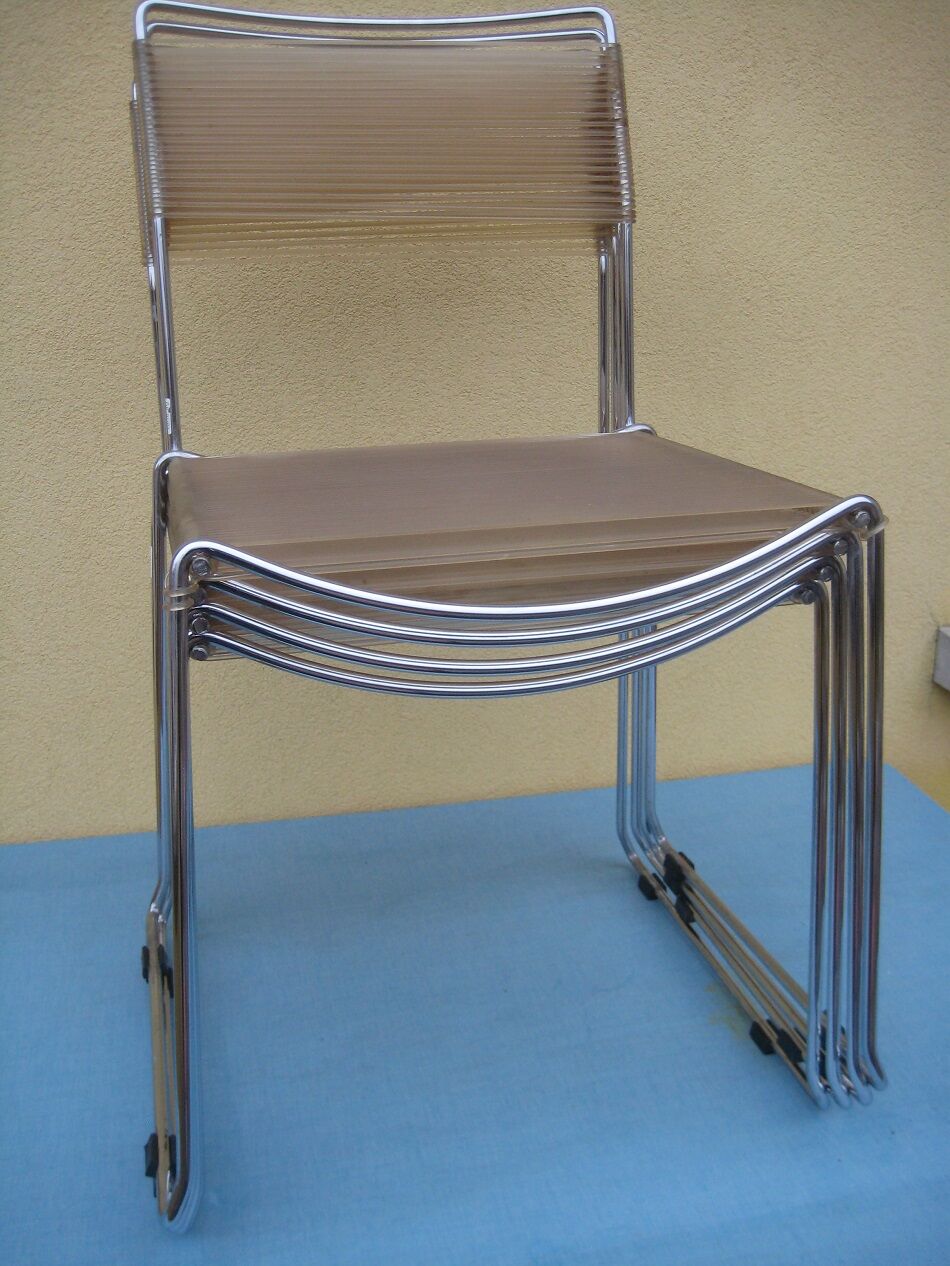 Lot of 4 metal chairs