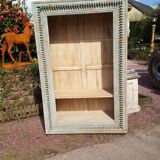 Bookcase shelf