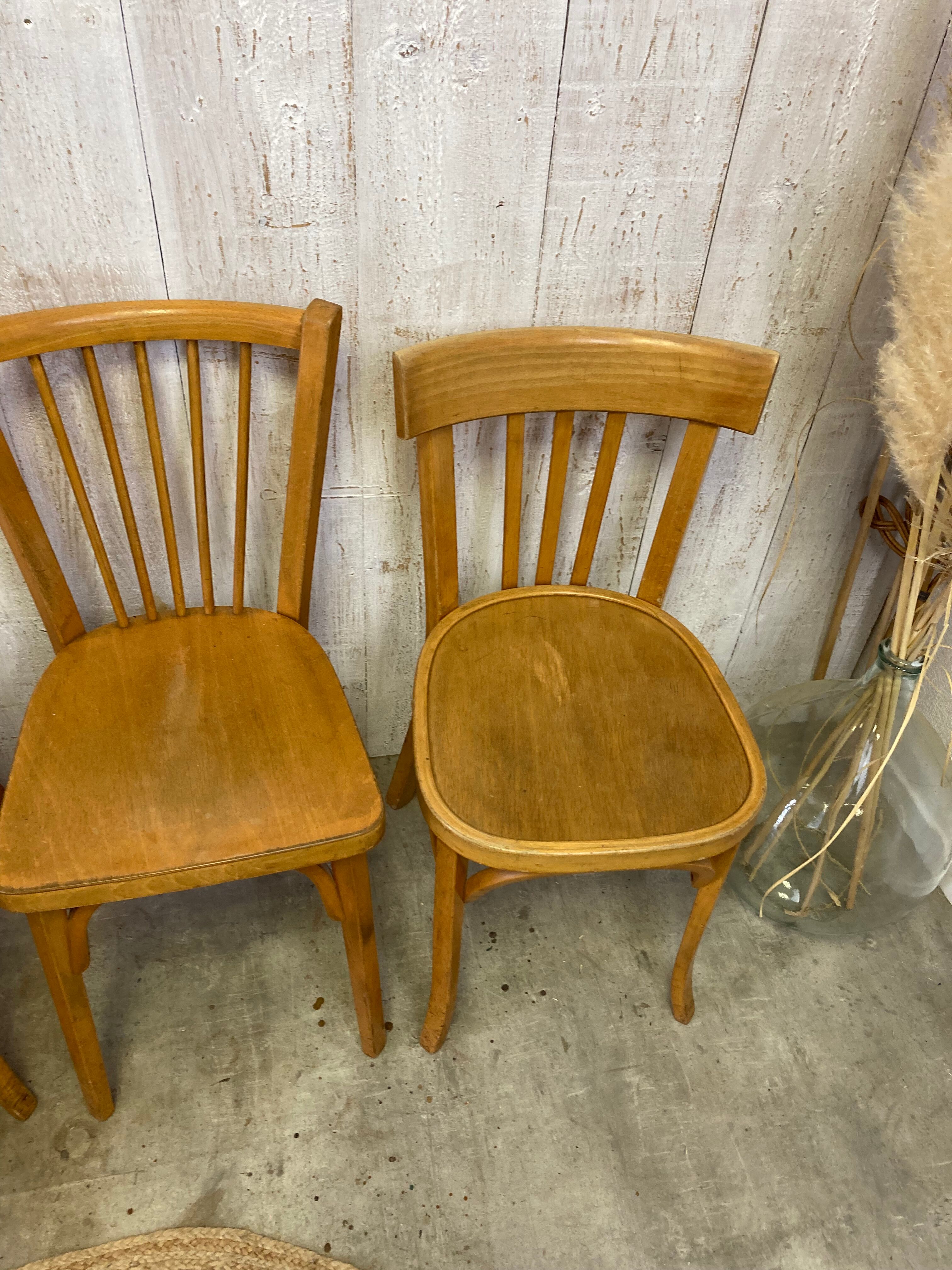 3 chaises Baumann dépareillées