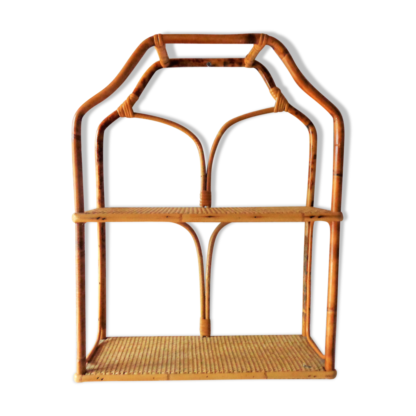 60s Rattan shelf to lay or suspend