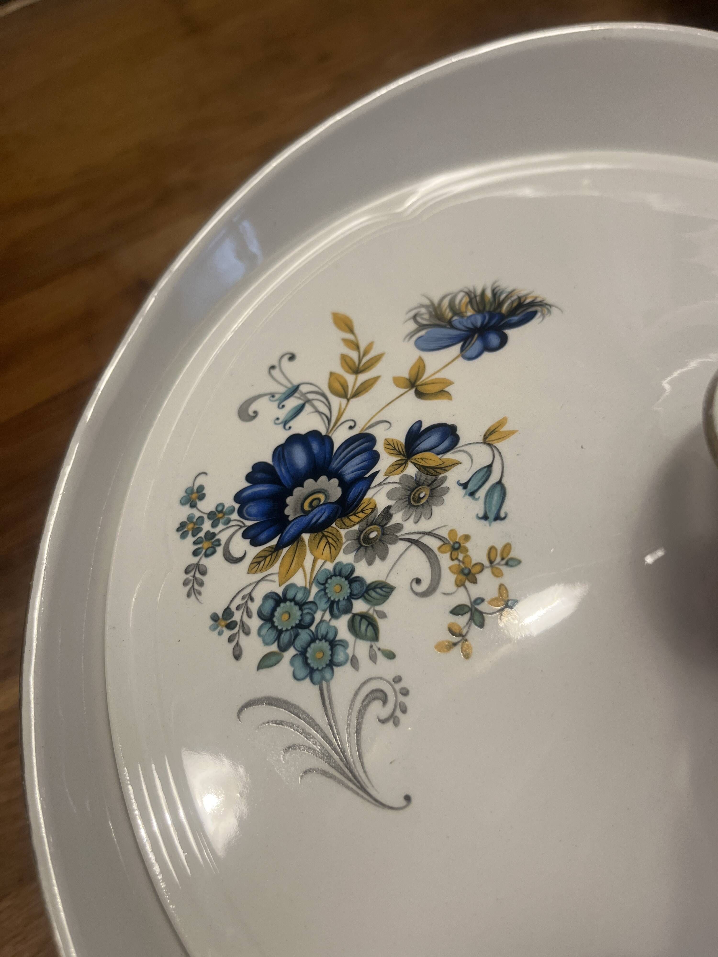 Soup tureen/vegetable dish Orchies - moulindescloupd