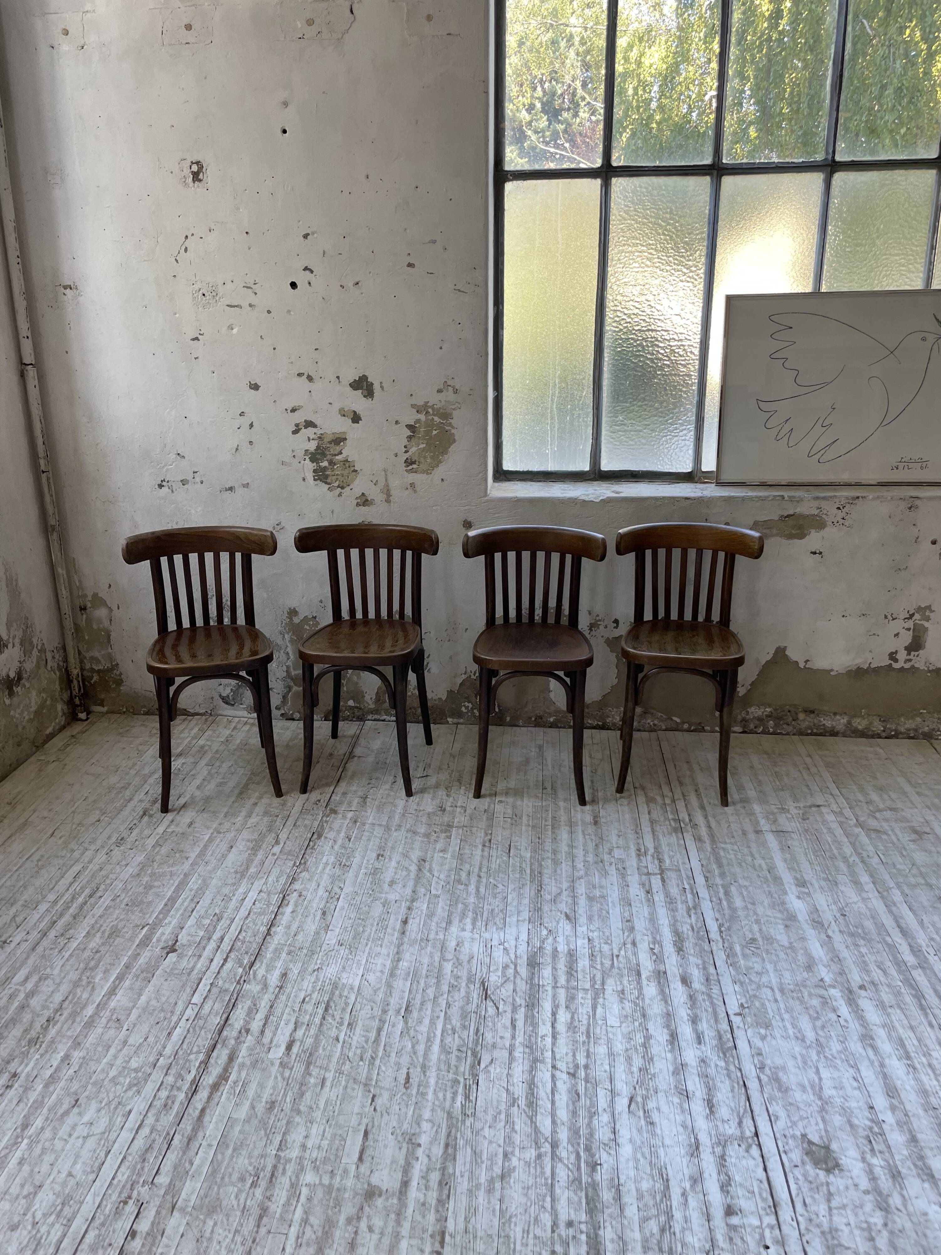 Set of 4 wooden bistro chairs