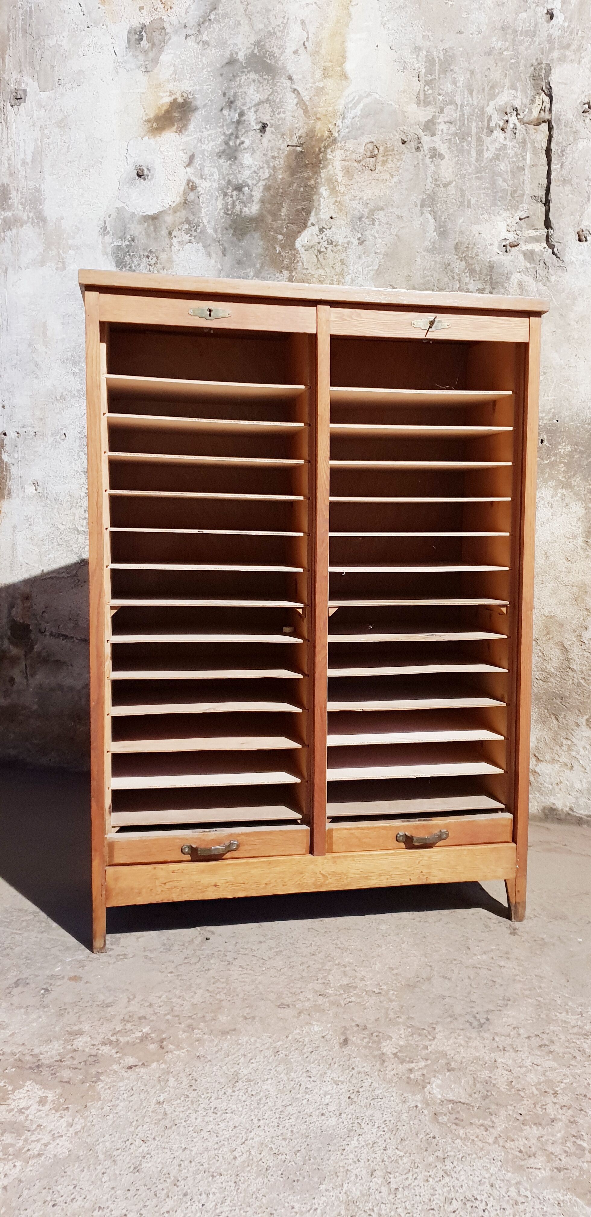 Double curtain binder