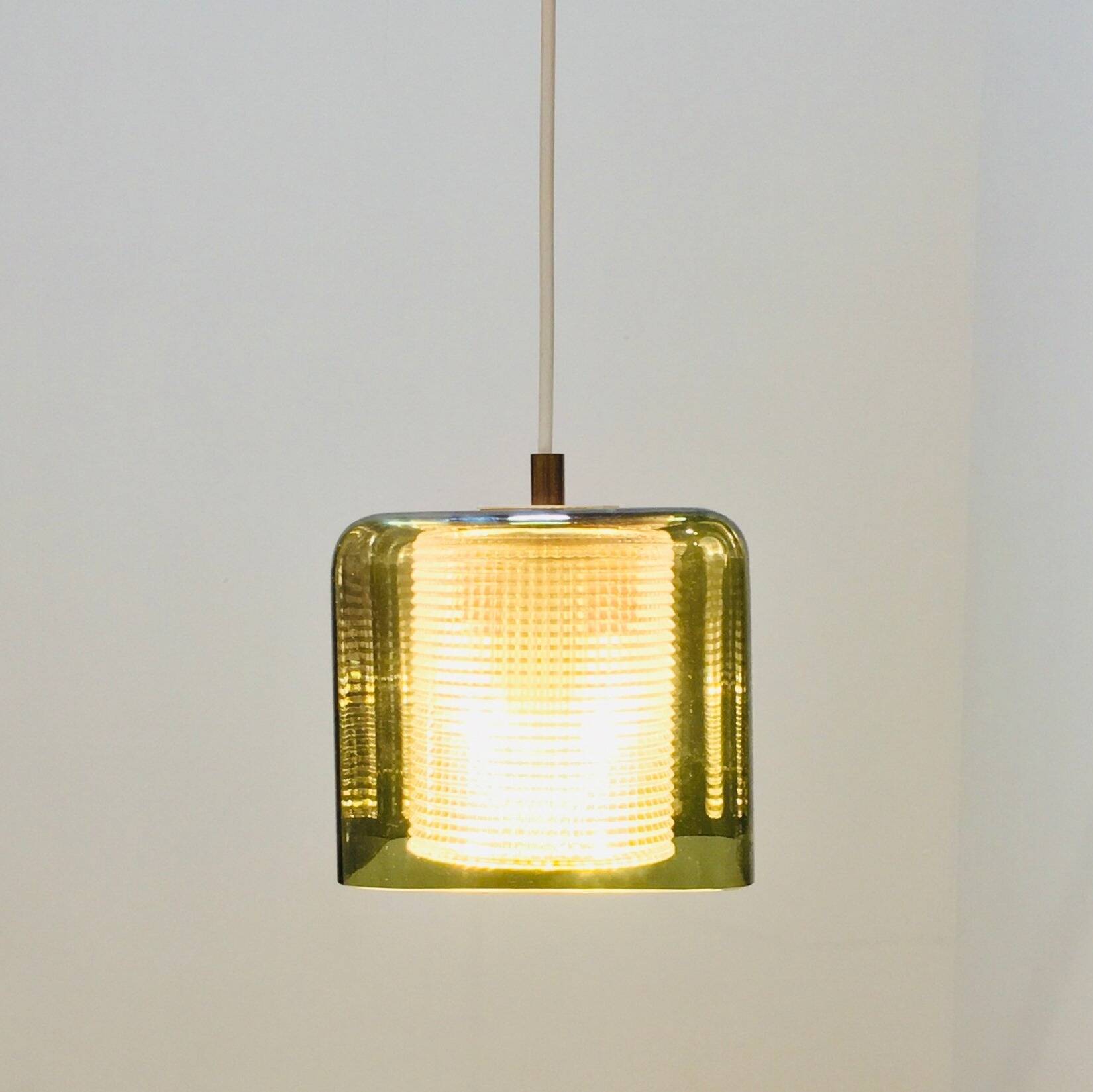 Plafonnier/suspension en verre scandinave du milieu du siècle par Carl Fagerlund pour Orrefors, Suède, années 1960