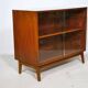 Buffet vitrine en teck des années 1960