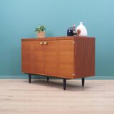 Armoire en teck, design danois, années 1980, production : Danemark
