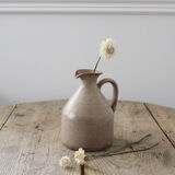 Sandstone pitcher