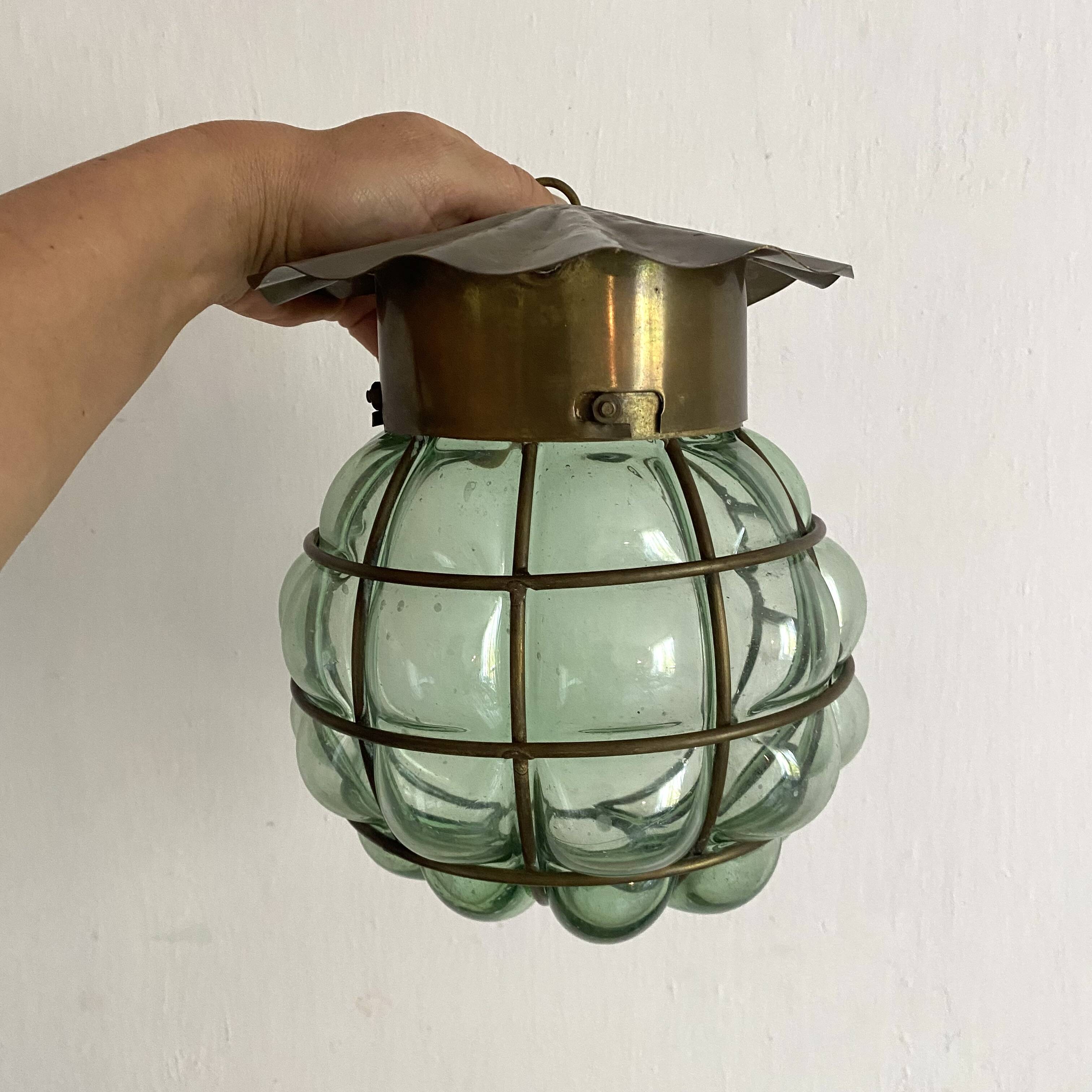 Marine wall lamp in blown glass